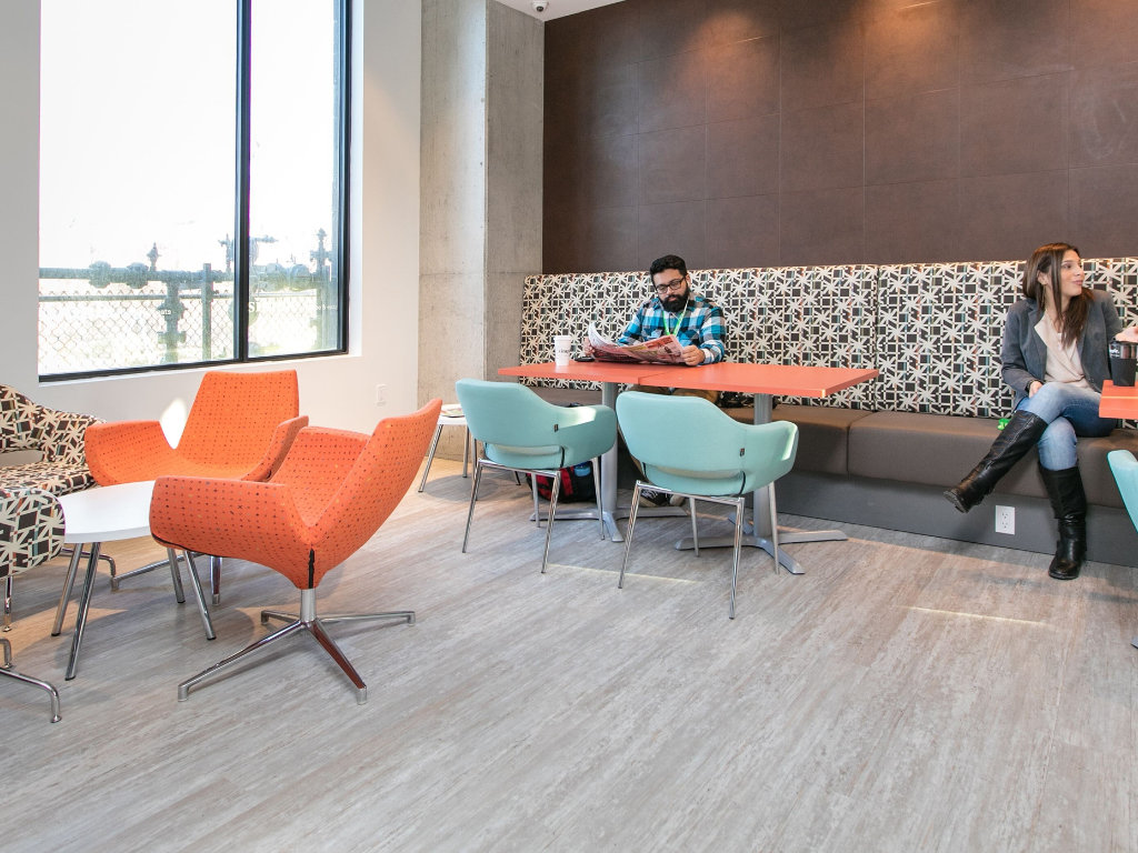 Beige Varnished Wood 4069 gallery