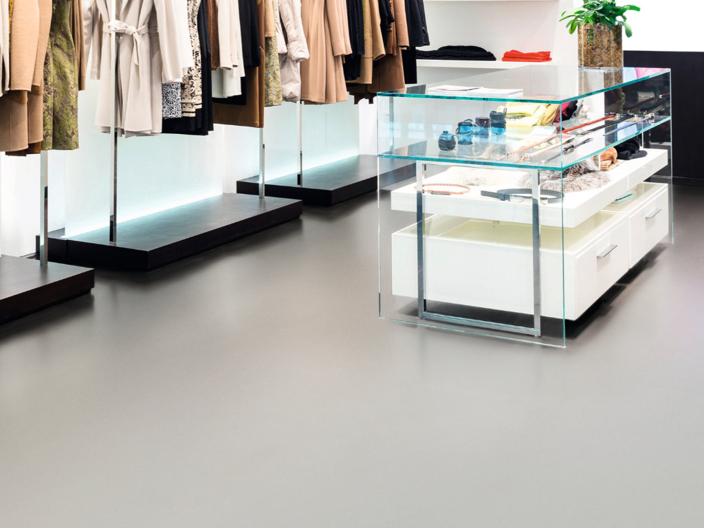 Studio Grey Vinyl Flooring | Bloc PUR | Polysales