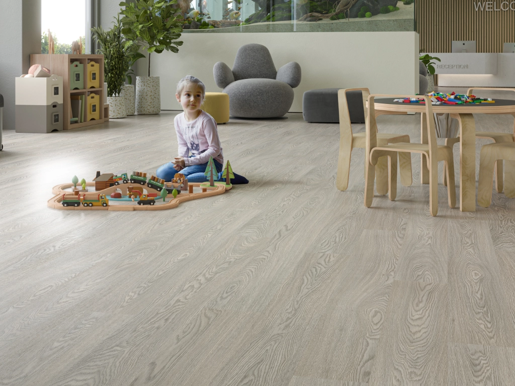 Polyflor Oslo Oak 3396